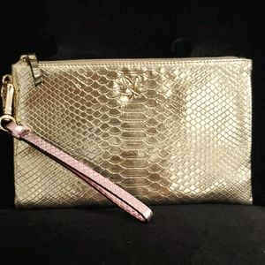 Victoria's Secret Gold Wristlet/Make Up Case. NWOT 💕
